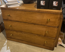 Load image into Gallery viewer, Gianni Small Chest
