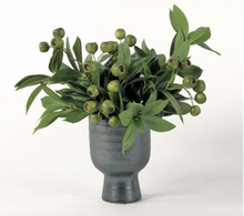 Load image into Gallery viewer, Berry Pods &amp; Foliage BLK URN
