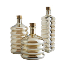 Load image into Gallery viewer, Brass Decanter Med
