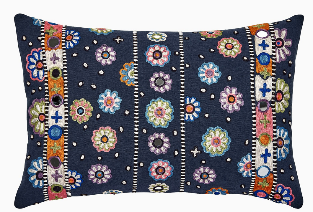 12x18 Zaara Kidney Pillow