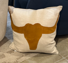 Load image into Gallery viewer, 22x22 Longhorn Pillow

